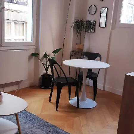 Au Coeur Du Quartier Latin Parigi